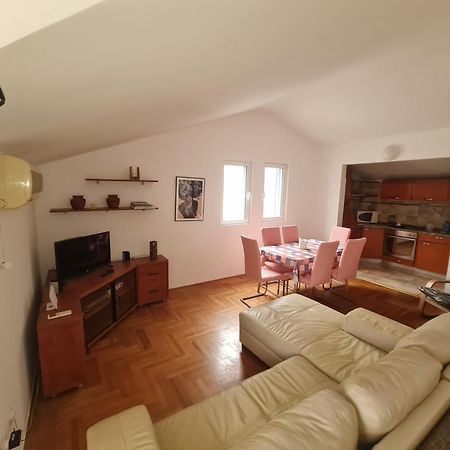 Nerina Apartment Petrovac Dış mekan fotoğraf