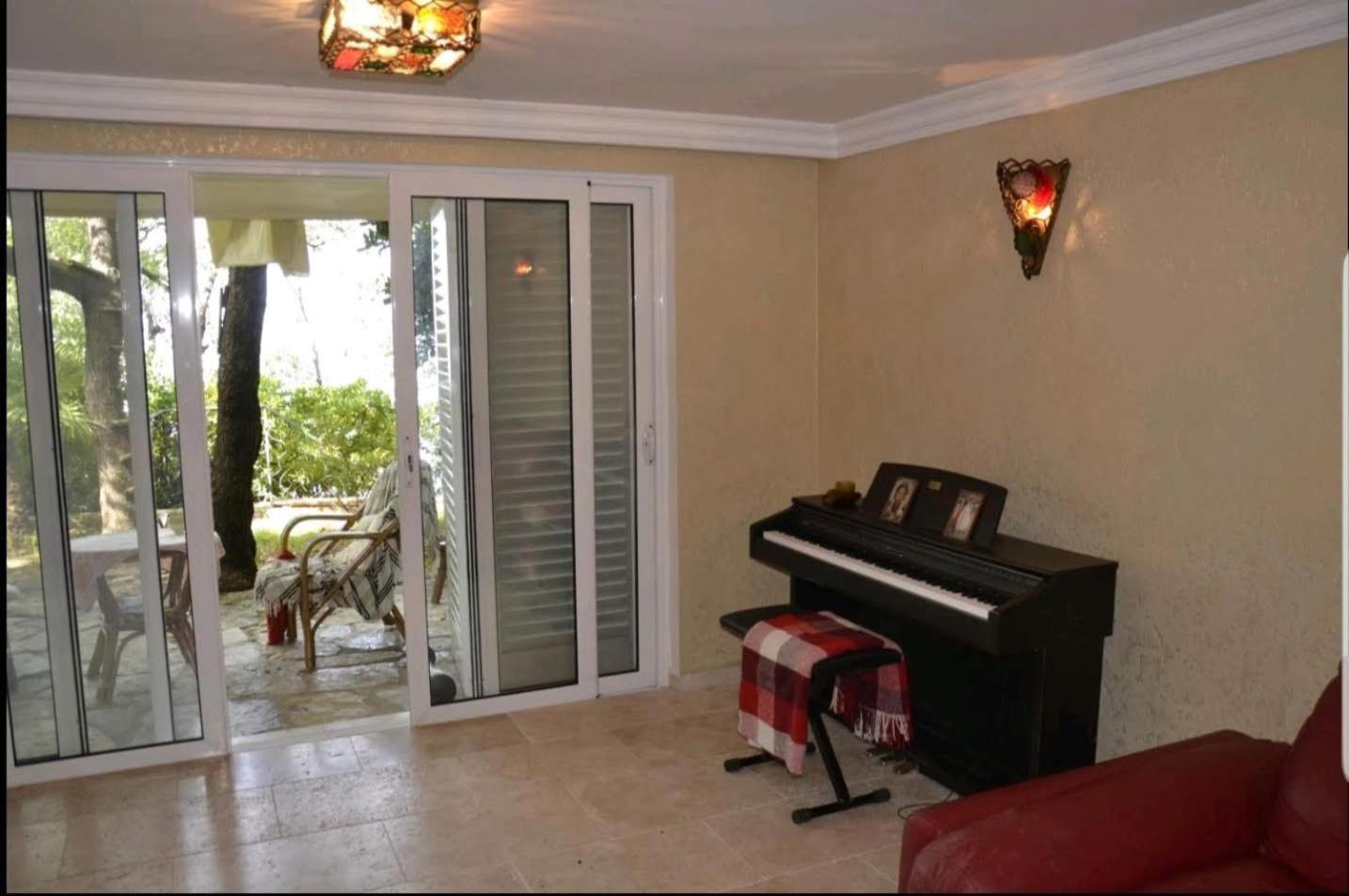 Nerina Apartment Petrovac Dış mekan fotoğraf