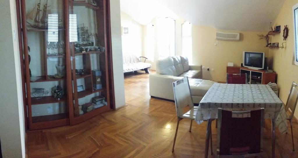 Nerina Apartment Petrovac Dış mekan fotoğraf